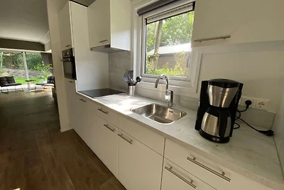 Comfy chalet with dishwasher, Utrecht at just...