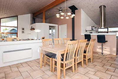 4 Sterne Ferienhaus in Tarm-By Traum