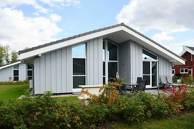 Ferienhaus mit Sauna im Ferienpark Mirow