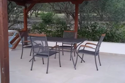 One-Bedroom Apartment With Terrace (A2)