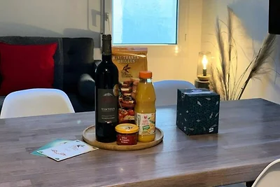 Wohnung in L'Isle-sur-la-Sorgue am Fluss