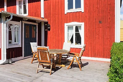 9 persone case ad RONNEBY-By Traum