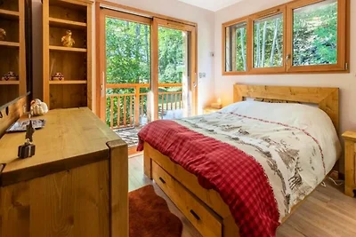 Wohnung in Les Allues mit Jacuzzi