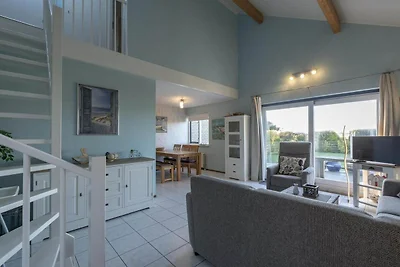Exquisite Villa am Strand mit Pool