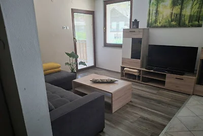 Luce Hilltop Cozy Apartment - Two Bedroom...