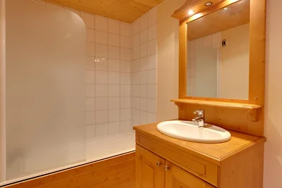 Gemütliches Apartment 150 m von den Skipisten...
