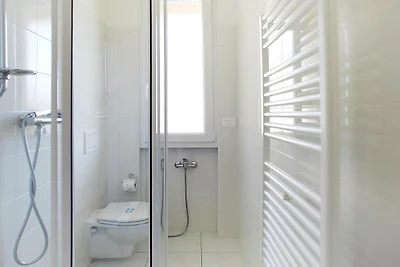 Appartement in Pietra Ligure met tuin