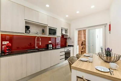 Haus in Lagos nahe Batata Strand