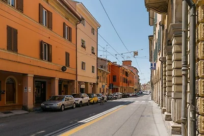 Sant"Isaia 78 - Accogliente appartamento al p...