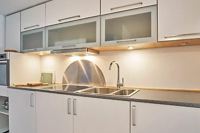 6 Personen Ferienhaus in Nexø-By Traum