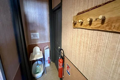 Coin tranquille près de la route de montagne