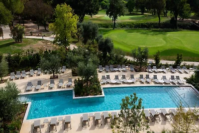 Horizon Resort Massane Villa