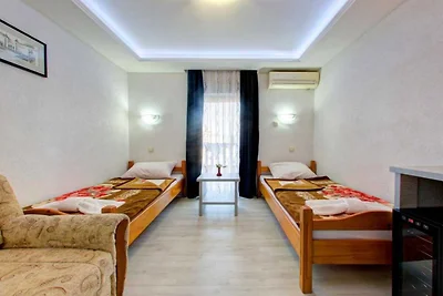 Glory Sanctuary Retreat - Twin room with balc...