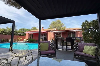 Charmante villa voor 6 personen in Agde