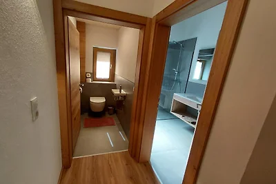 Moderne Ferienwohnung in ruhiger Lage