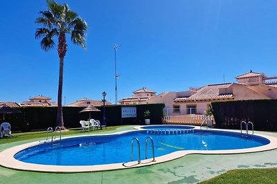 Vakantiehuis in Cabo Roig vlakbij het strand