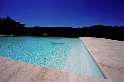 Luxuriöse Villa in der Provence mit...