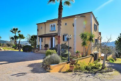 Villa in Cas Concos mit Pool und Garten