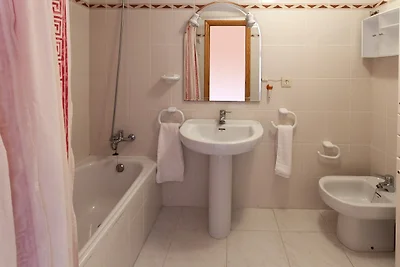 Begonia - Apartment In Daimús. Wifi Gratis