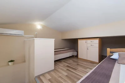 Apartments Nmn - Studio Apartment with Balcon...