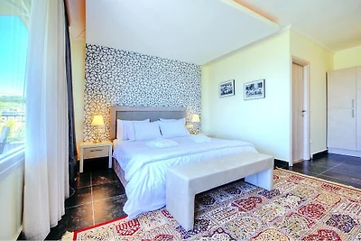 Lussuosa villa sulla con piscina privata