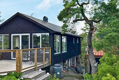 4 persone case ad ÅKERSBERGA