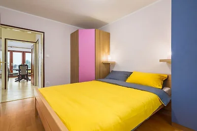 Charming Lovran Apartments with Wonderful Sea...