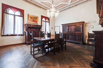 Moderna casa vacanze a Romano con giardino