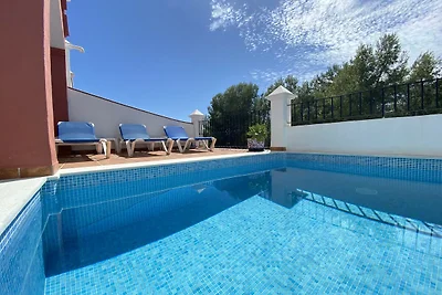 Villa in Nerja nahe Burriana Strand & Pool