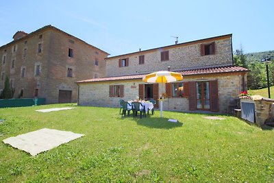 Gemütliches Landhaus in Apecchio mit Pool