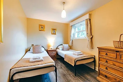 Charming Pet-Friendly Cottage in Mevagissey, ...