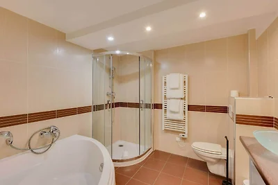 Pariser Maisonette-Wohnung mit 1 Schlafzimmer...