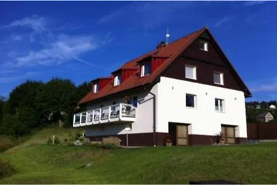 Villa in den Hügeln von Jachymov in der Nähe ...