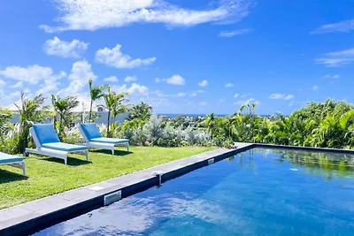 Villa in Saint-François in Strandnähe