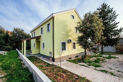 Modern appartement op Kroatisch eiland Pasman...