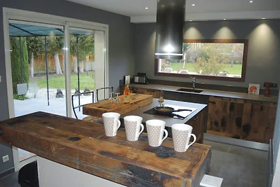 Spaziosa casa vacanze con piscina privata