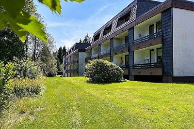 Appartement met balkon bij golfbaan in...