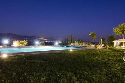 Elegant vakantiehuis met privézwembad