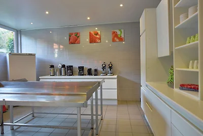 Luxuriöse Villa in Stoumont mit Sauna