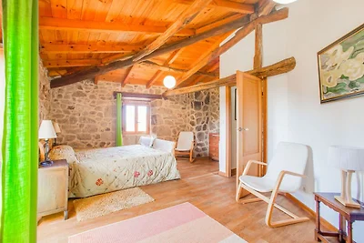 Modernes Ferienhaus mit Garten