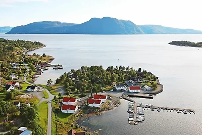 12 Personen Ferienhaus in Jelsa