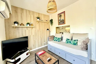 Appartamento a Hyères con balcone vista mare