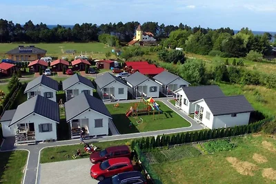 Einstöckige Ferienhäuser in Strandnähe, Gąski