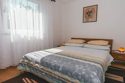 Charming Apartment with Sea Views and Shared ...