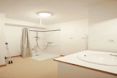Ferienhaus für 6 Personen mit Balkon