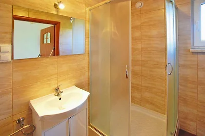 Ferienhaus mit Terrassen für 5 Personen