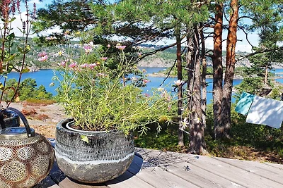 8 Personen Ferienhaus in Risør-By Traum