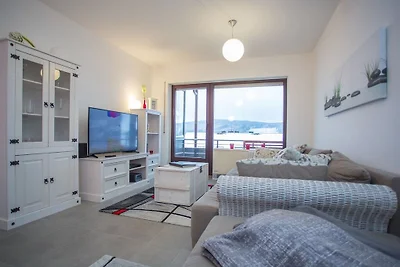 Helle Wohnung bei Winterberg mit Balkon