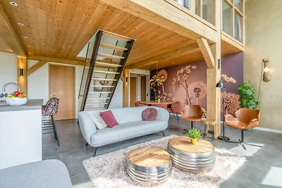 Attraktive und moderne Ferienvilla für 6...