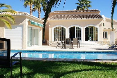 Cozy and authentic Spanish villa